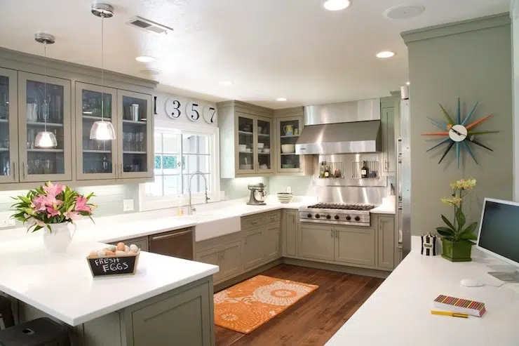 Khaki Kitchen Cabinets Image via Decorpad/Oz Custom Homes