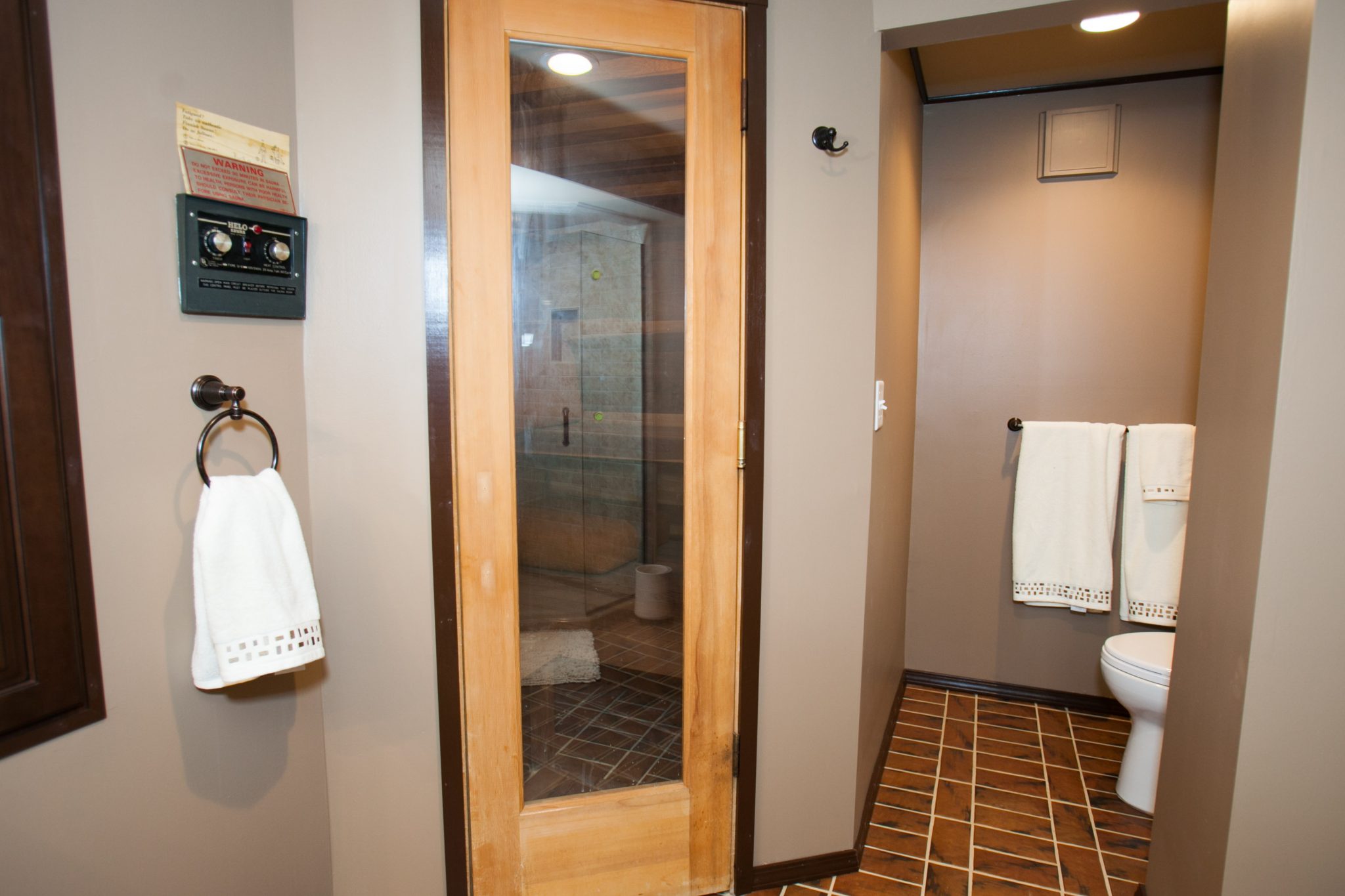 Master Bathroom with Sauna - Callier and Thompson
