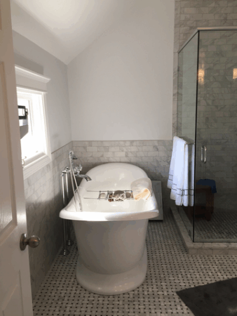 Victoria & Albert free standing slipper tub