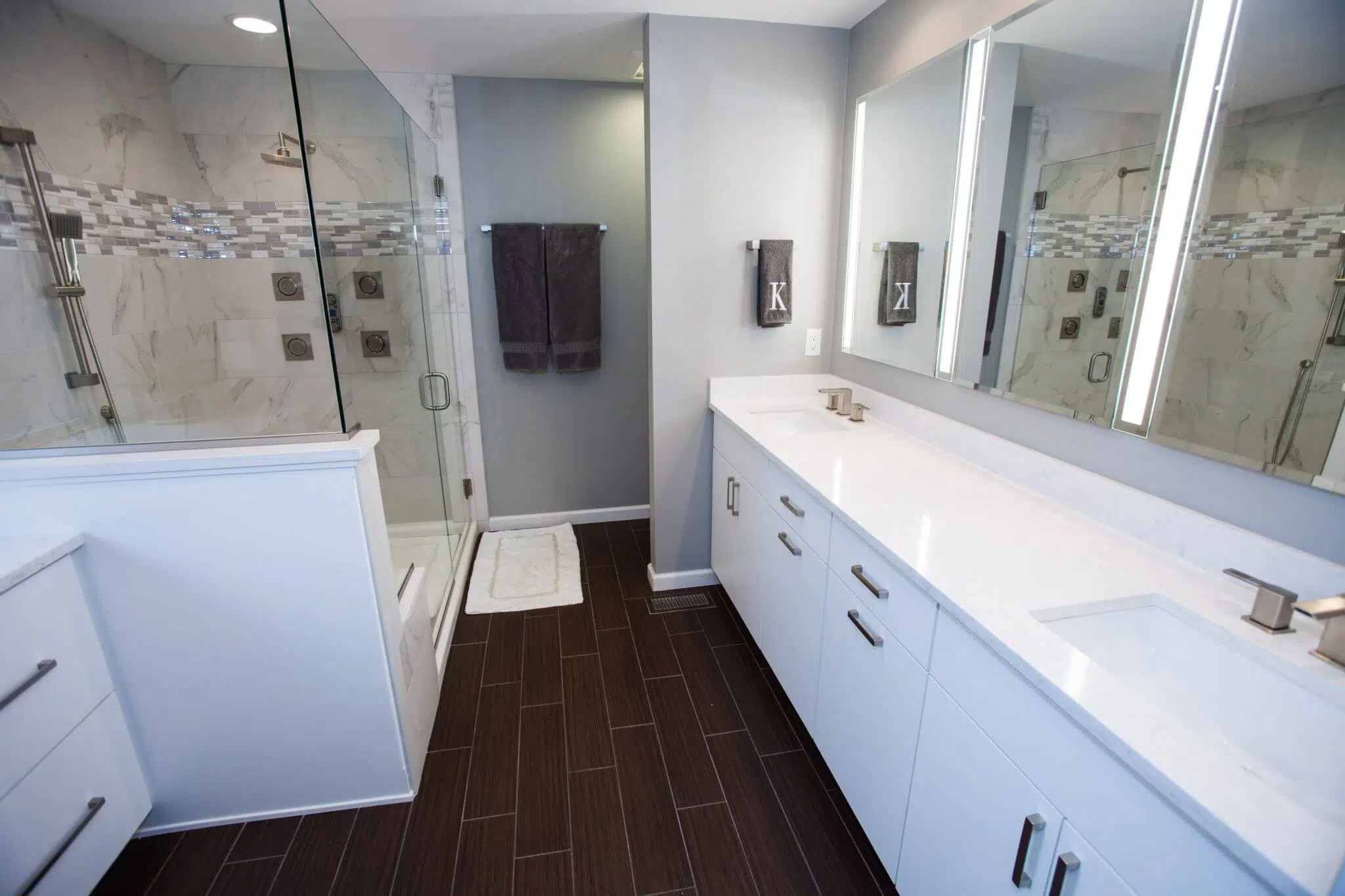 Modern White Bathroom With Dark Wood